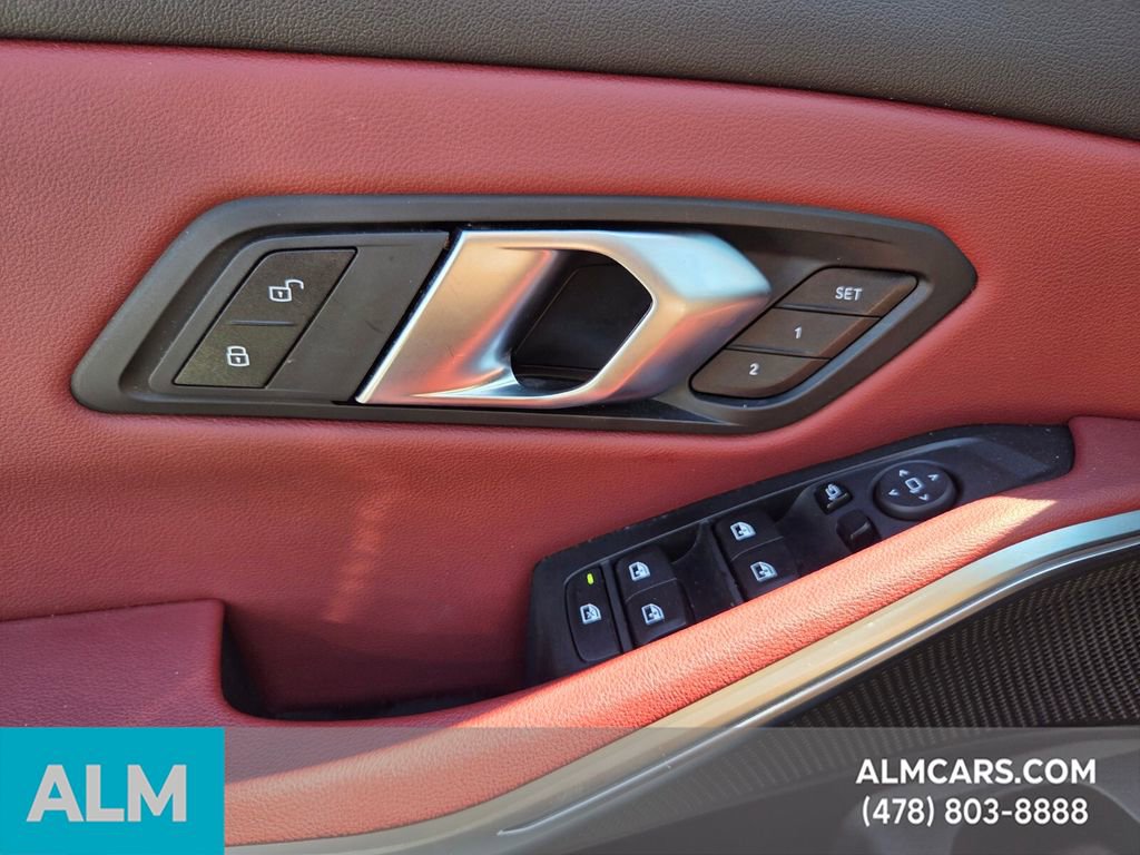 Used 2025 BMW 330i xDrive Sedan image 29