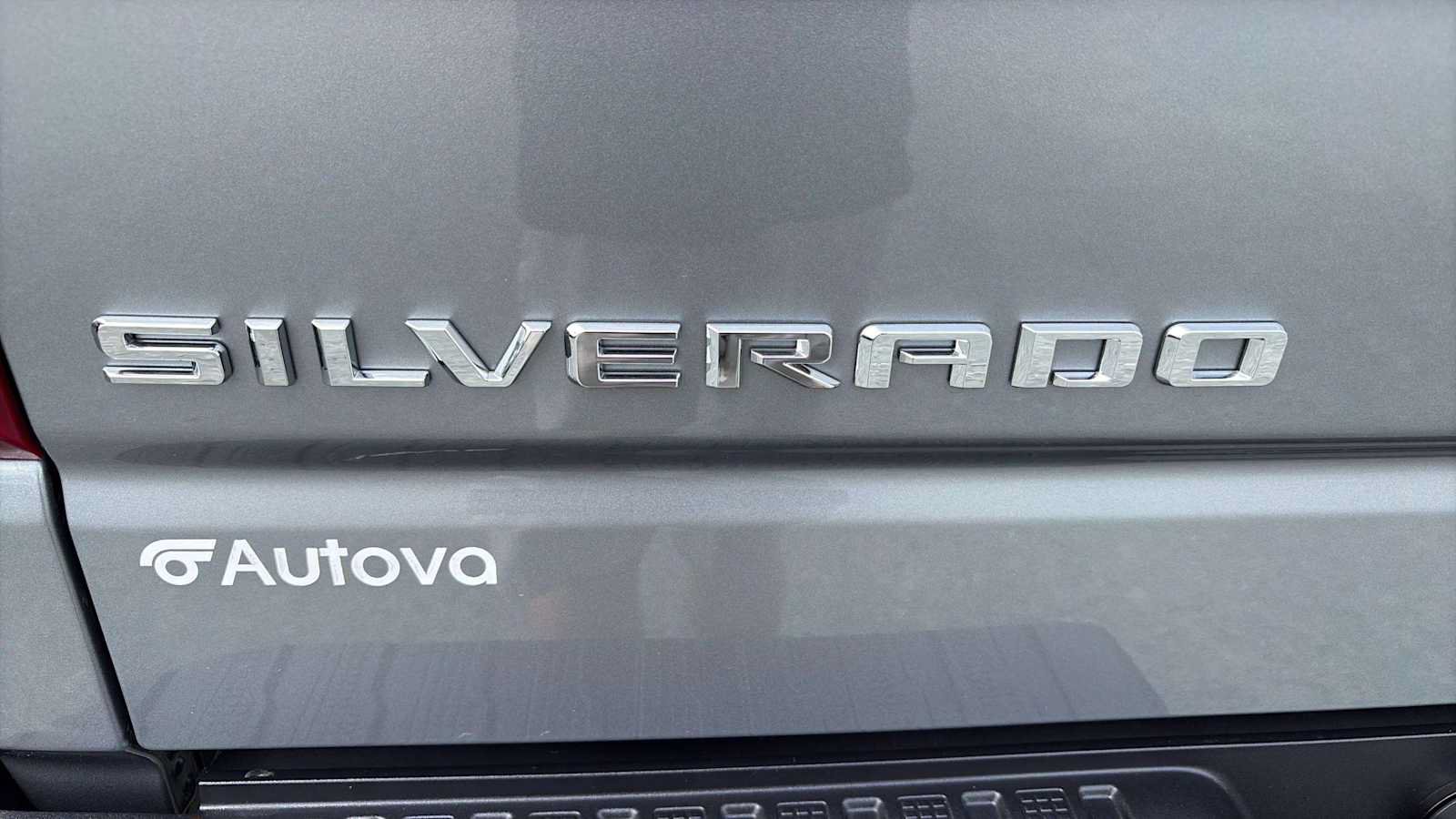 Used 2026 Chevrolet Silverado 1500 RST w/ RST Select Package AWD/4WD image 29