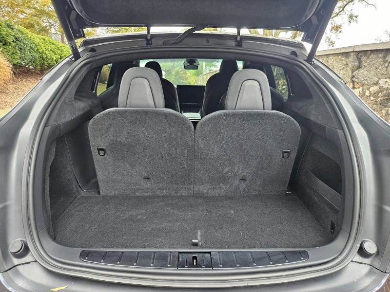 Used 2022 Tesla Model X image 67