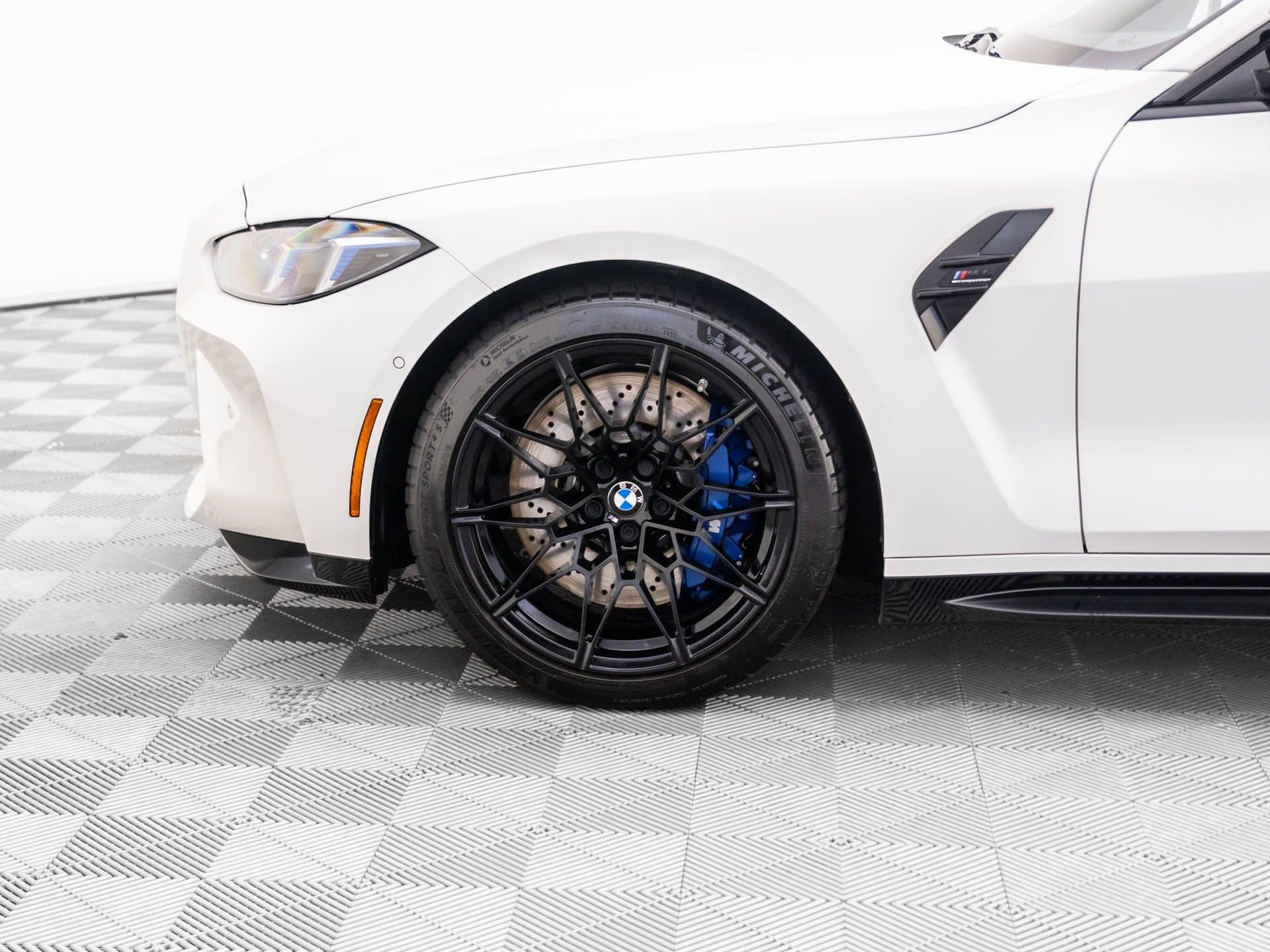 Certified 2025 BMW M4 xDrive Competition w/ M Driver's Package image 35