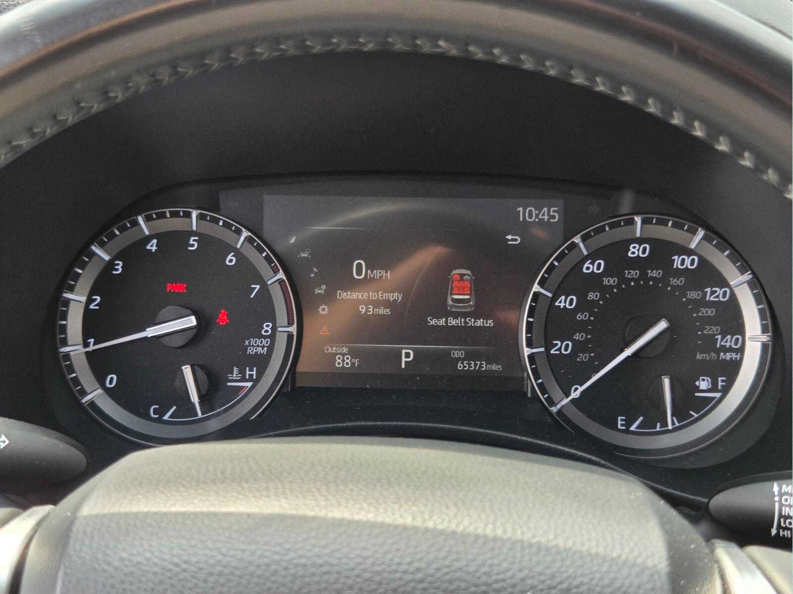 Used 2021 Toyota Highlander XLE FWD image 32