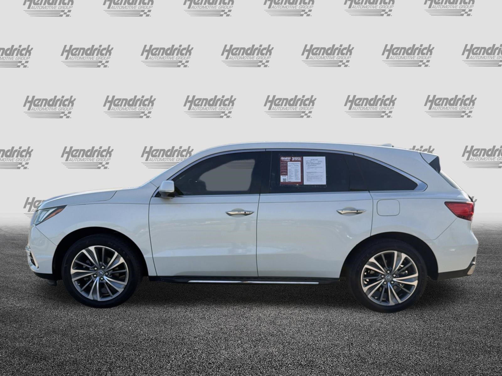 Certified 2017 Acura MDX SH-AWD w/ Technology Package image 11