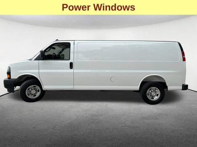 Certified 2025 Chevrolet Express 3500 Extended w/ Driver Convenience Package RWD image 7