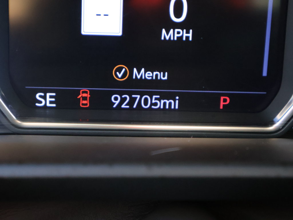 Used 2021 GMC Yukon Denali AWD/4WD image 36