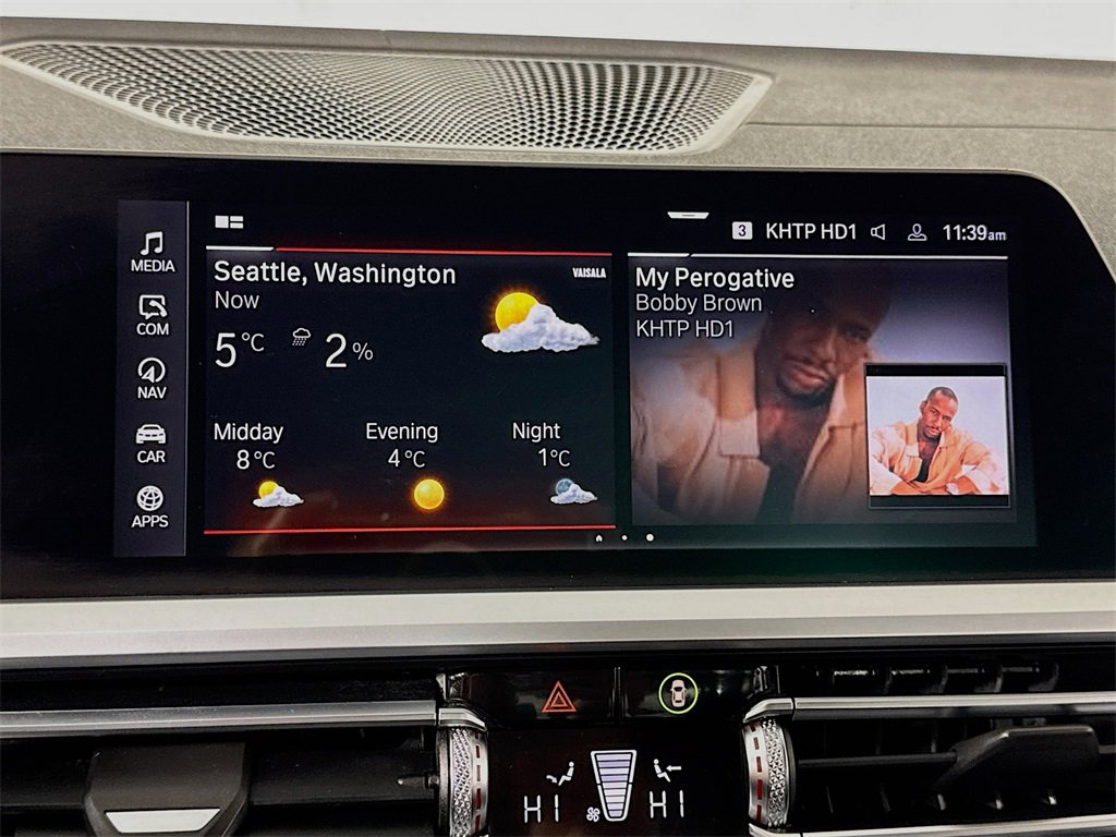 Used 2020 BMW 330i xDrive 330i xDrive w/ M Sport Package image 26