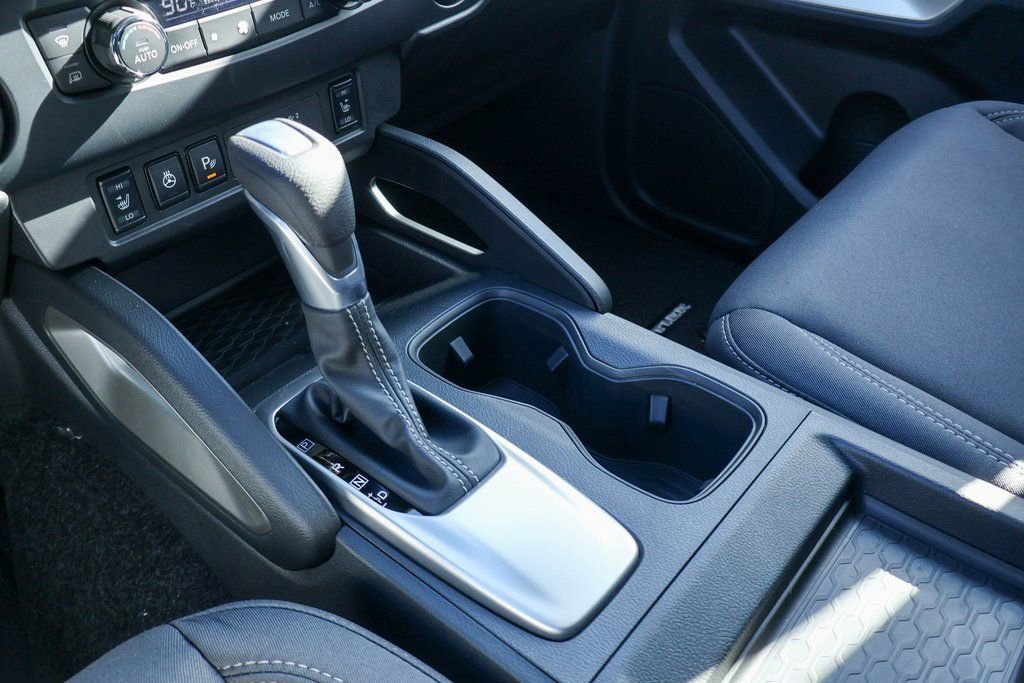 New 2026 Nissan Frontier SV image 13