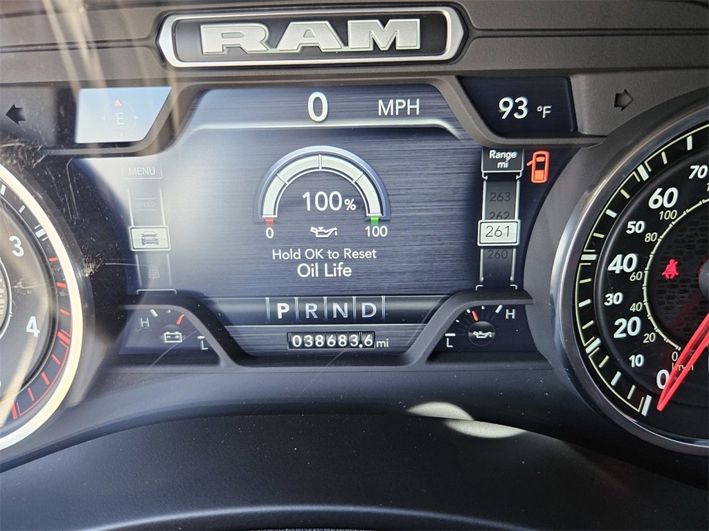 Used 2024 RAM 2500 Laramie image 17