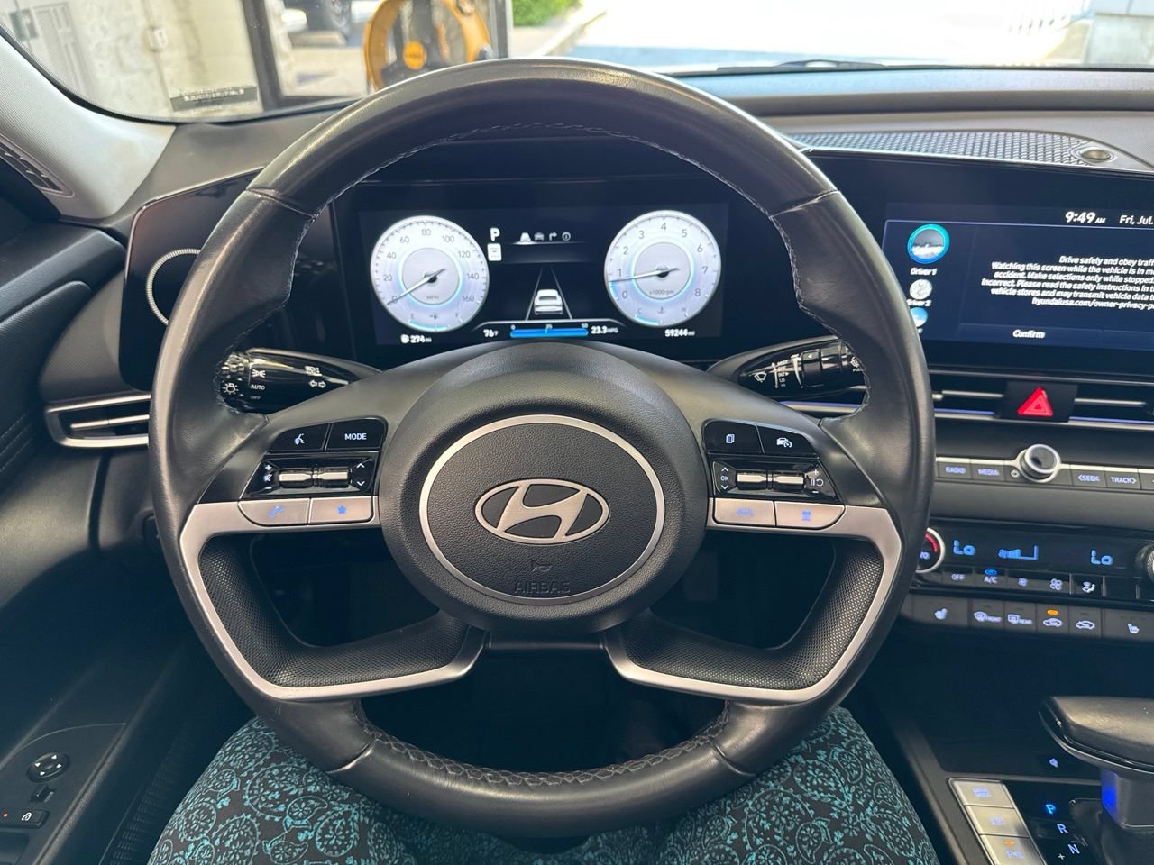 Used 2024 Hyundai Elantra Limited FWD image 17