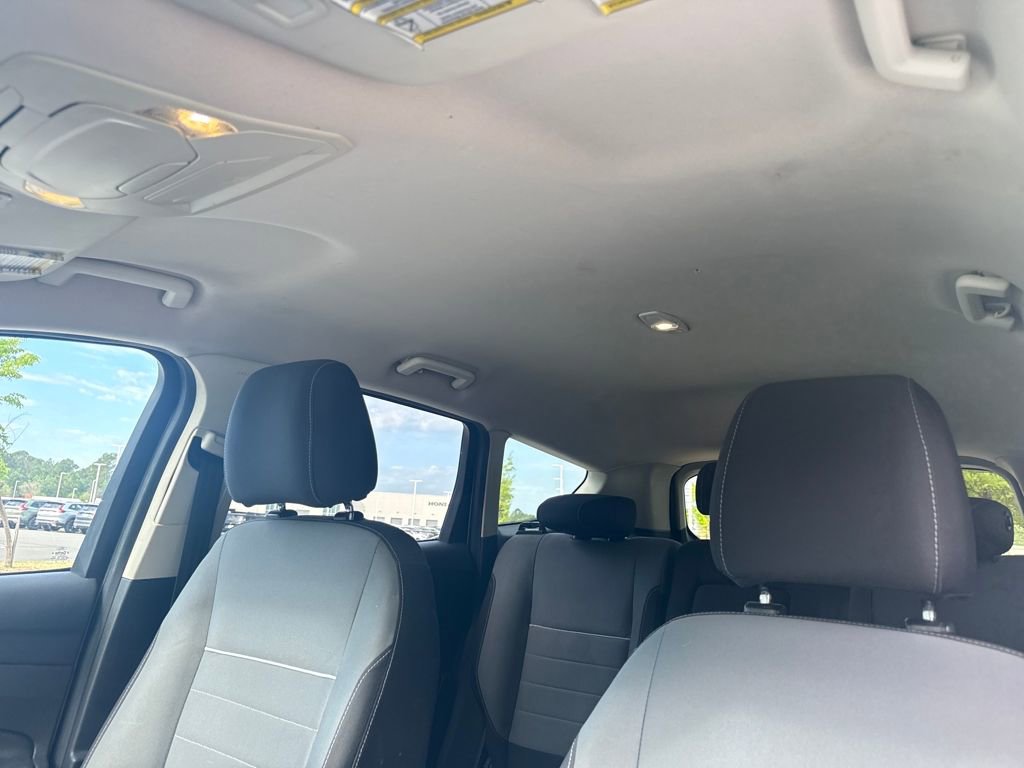 Used 2015 Ford Escape SE w/ Equipment Group 201A image 30