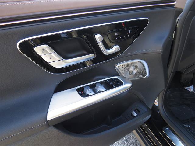 Used 2023 Mercedes-Benz EQE 350+ 4MATIC Sedan image 8
