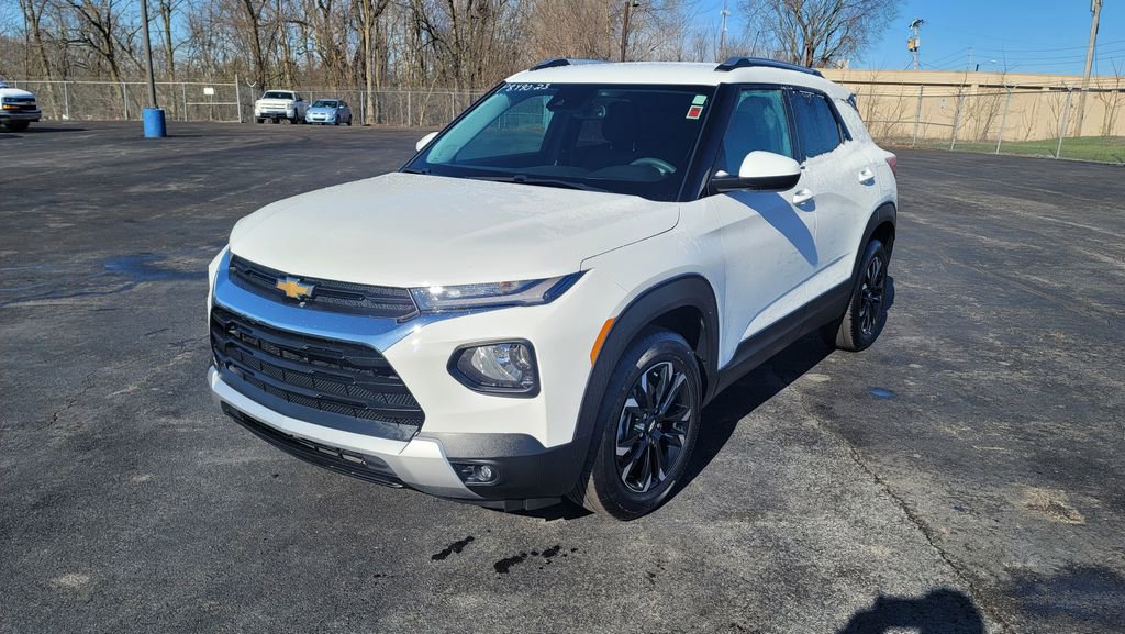 Used 2023 Chevrolet TrailBlazer LT w/ Convenience Package image 5