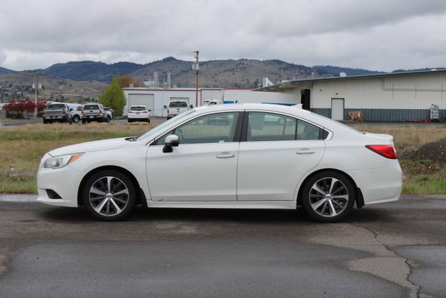 Used 2017 Subaru Legacy 3.6R Limited image 2