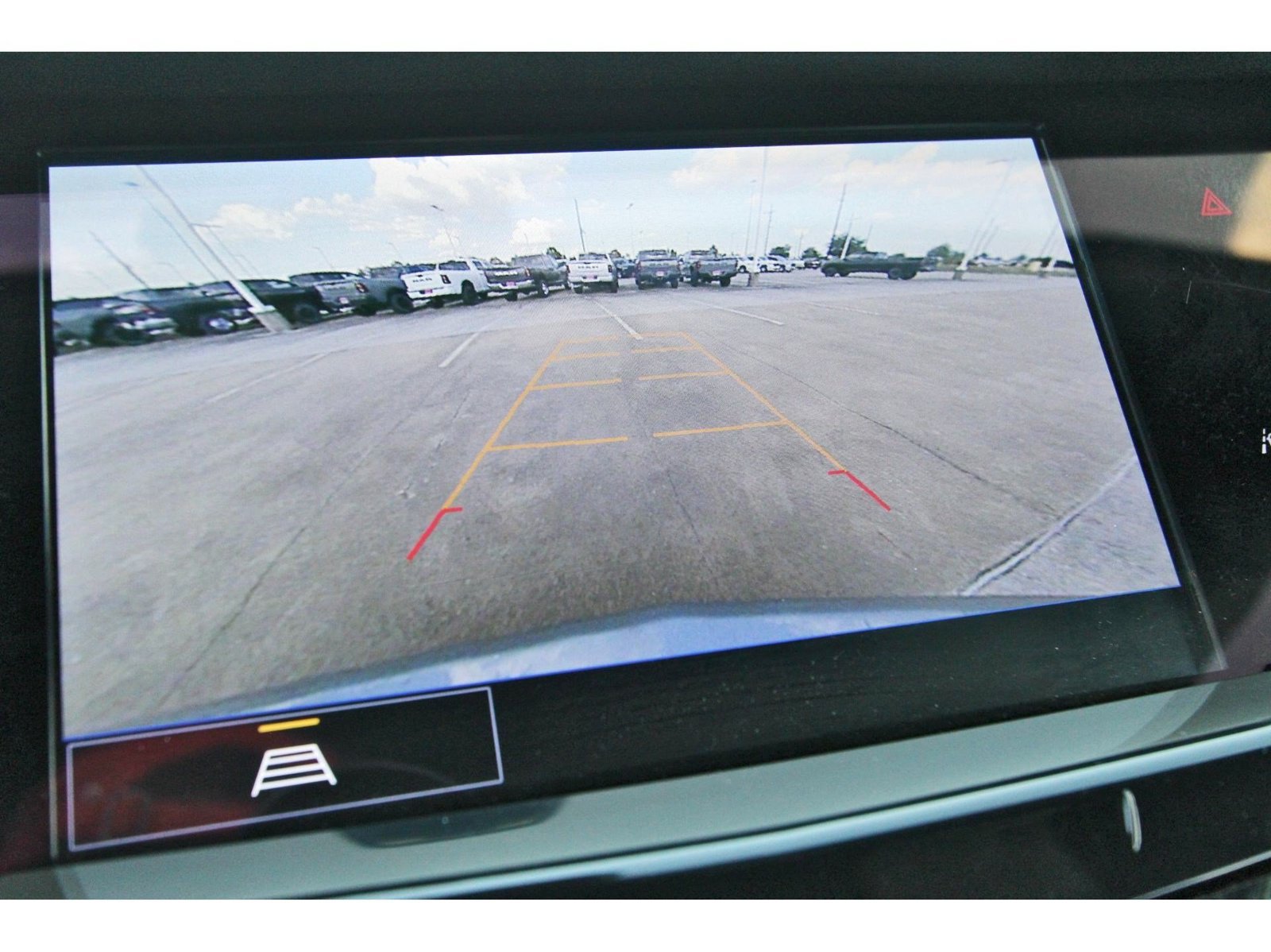 Used 2023 Cadillac XT6 Premium Luxury FWD image 27