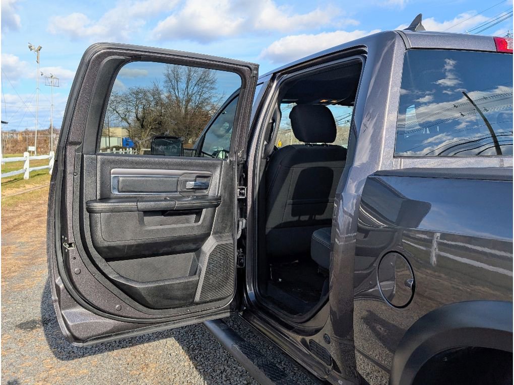 Used 2021 RAM 1500 Classic Warlock image 10