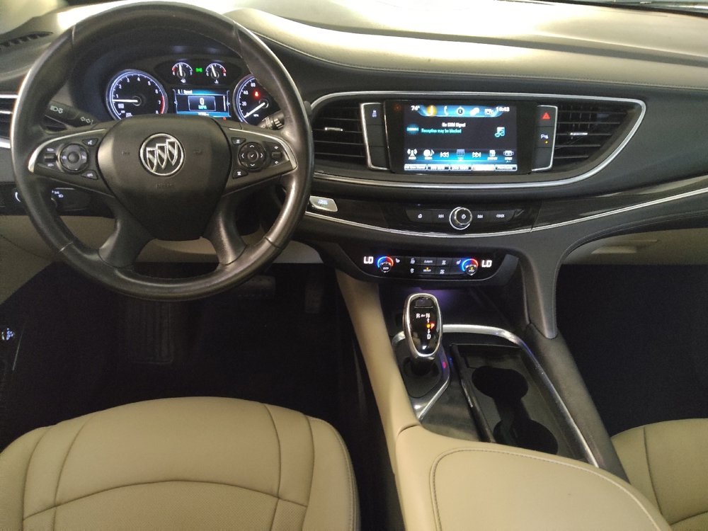 Used 2019 Buick Enclave Essence image 22