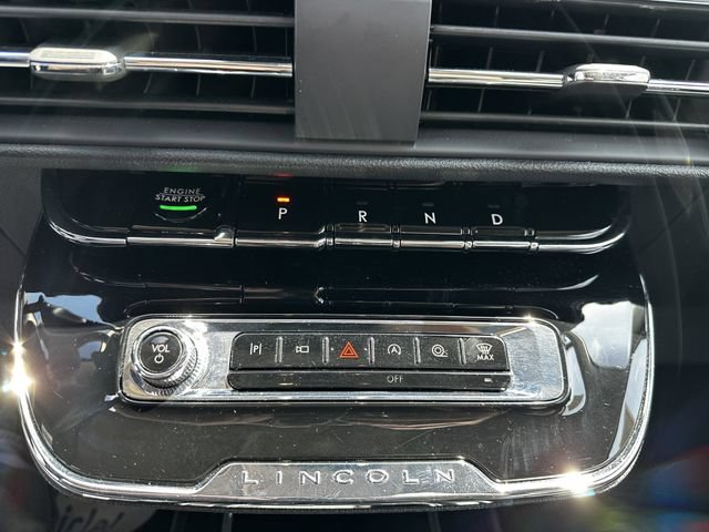 Certified 2023 Lincoln Corsair AWD w/ Equipment Group 101A image 24