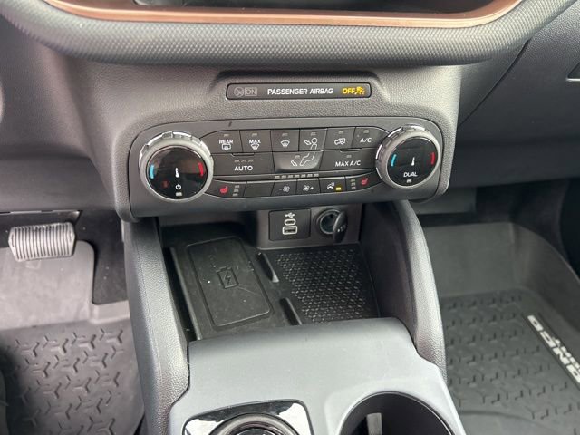 Used 2024 Ford Bronco Sport Outer Banks w/ Tech Package image 27