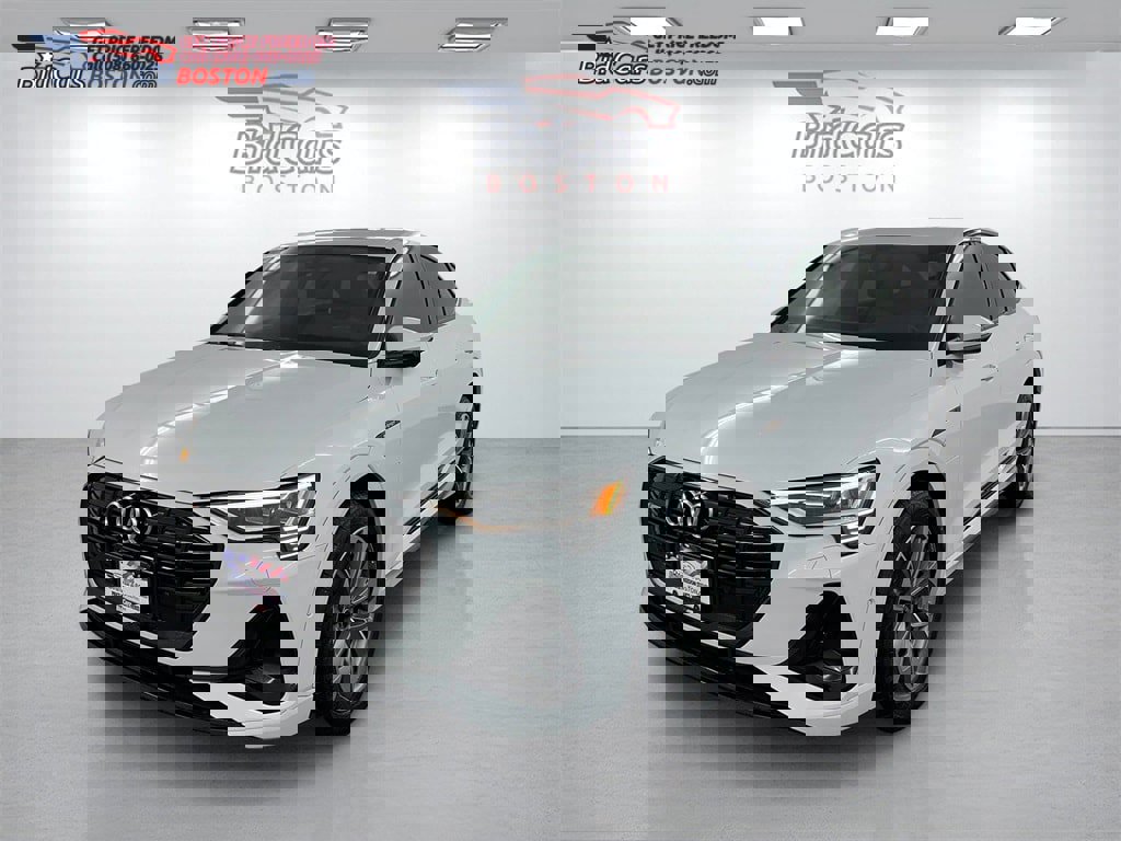 Used 2021 Audi e-tron Premium Plus w/ Premium Plus Package