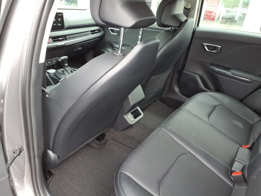 New 2026 Kia K4 GT-Line Turbo FWD image 8