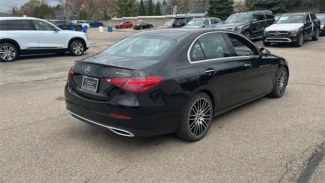 Certified 2022 Mercedes-Benz C 300 4MATIC Sedan image 4