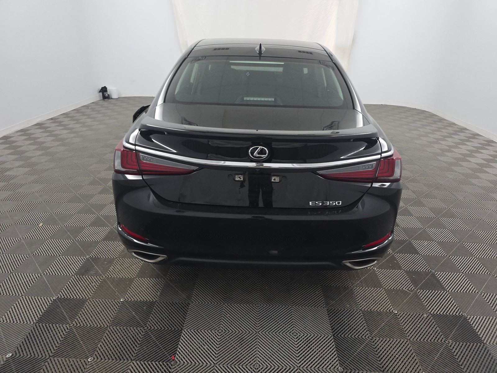 Used 2021 Lexus ES 350 Ultra Luxury image 5