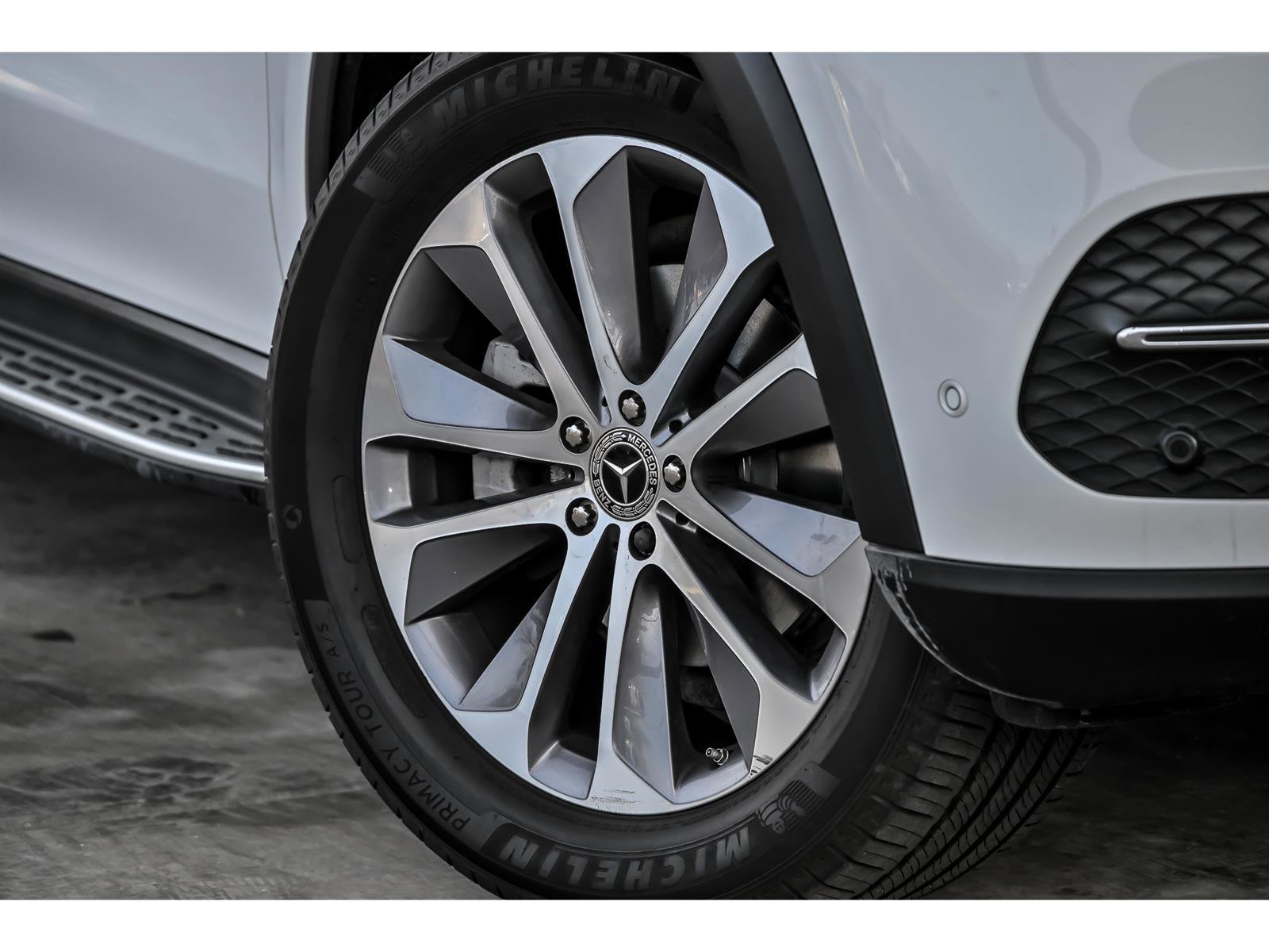 Certified 2022 Mercedes-Benz GLE 350 4MATIC image 3