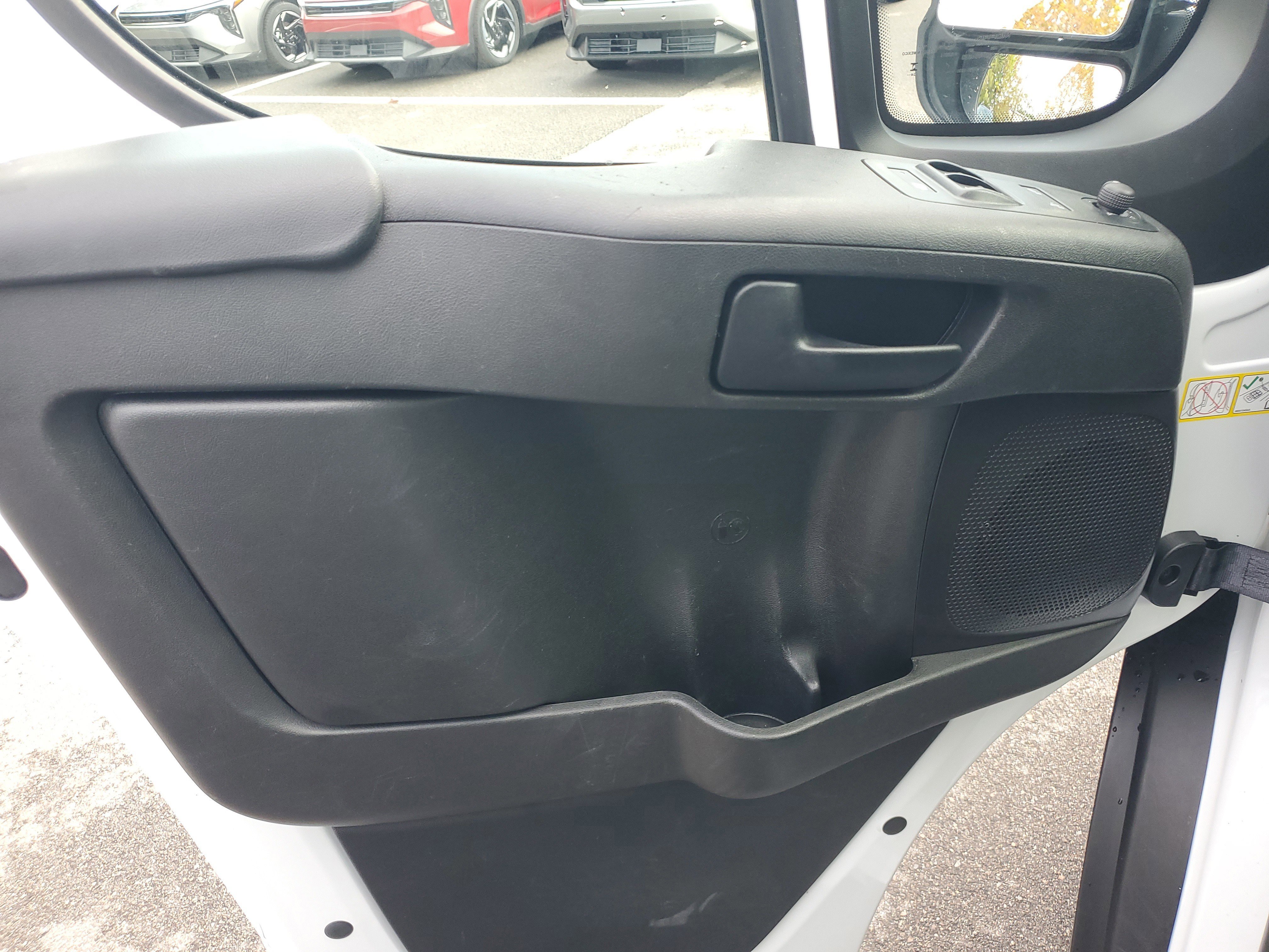 Used 2025 RAM ProMaster 2500 w/ Convenience Group image 19