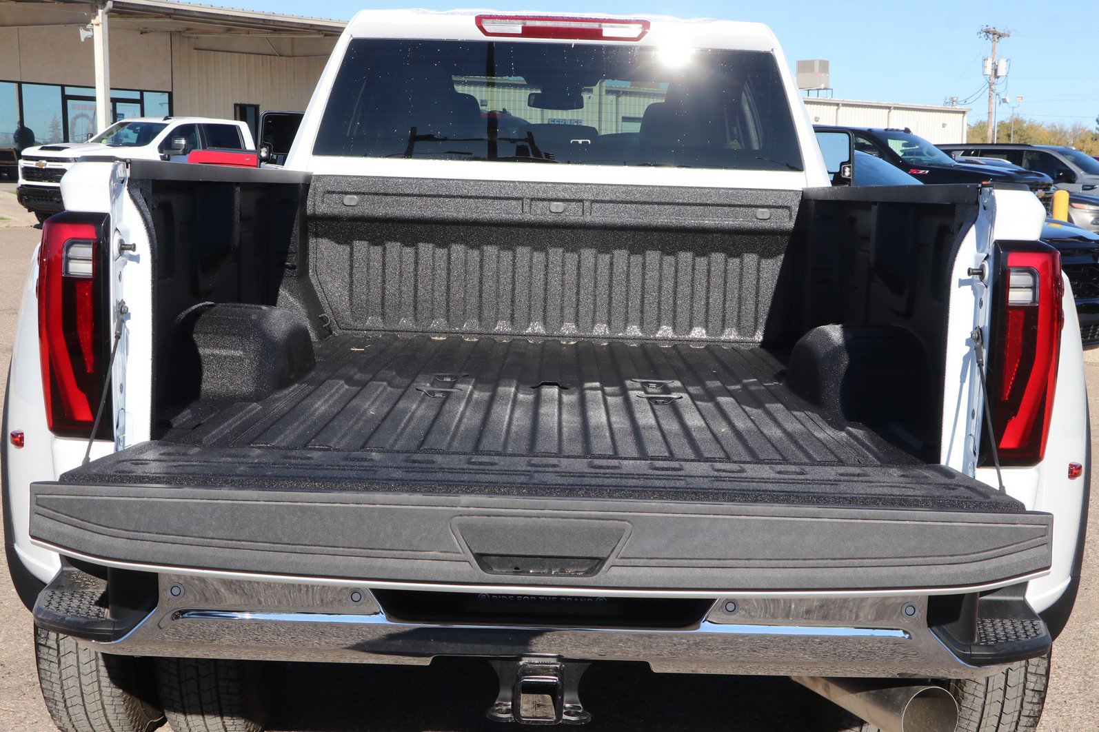 New 2026 GMC Sierra 3500 Pro w/ 1SA Pro Safety Plus Package image 28