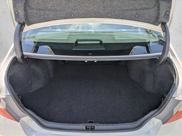 Used 2016 Toyota Camry XSE w/ Moonroof Package image 6