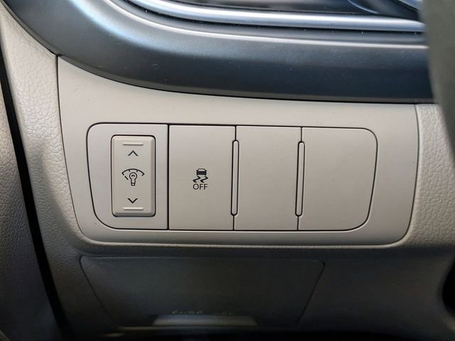 Used 2015 Kia Optima LX FWD image 22