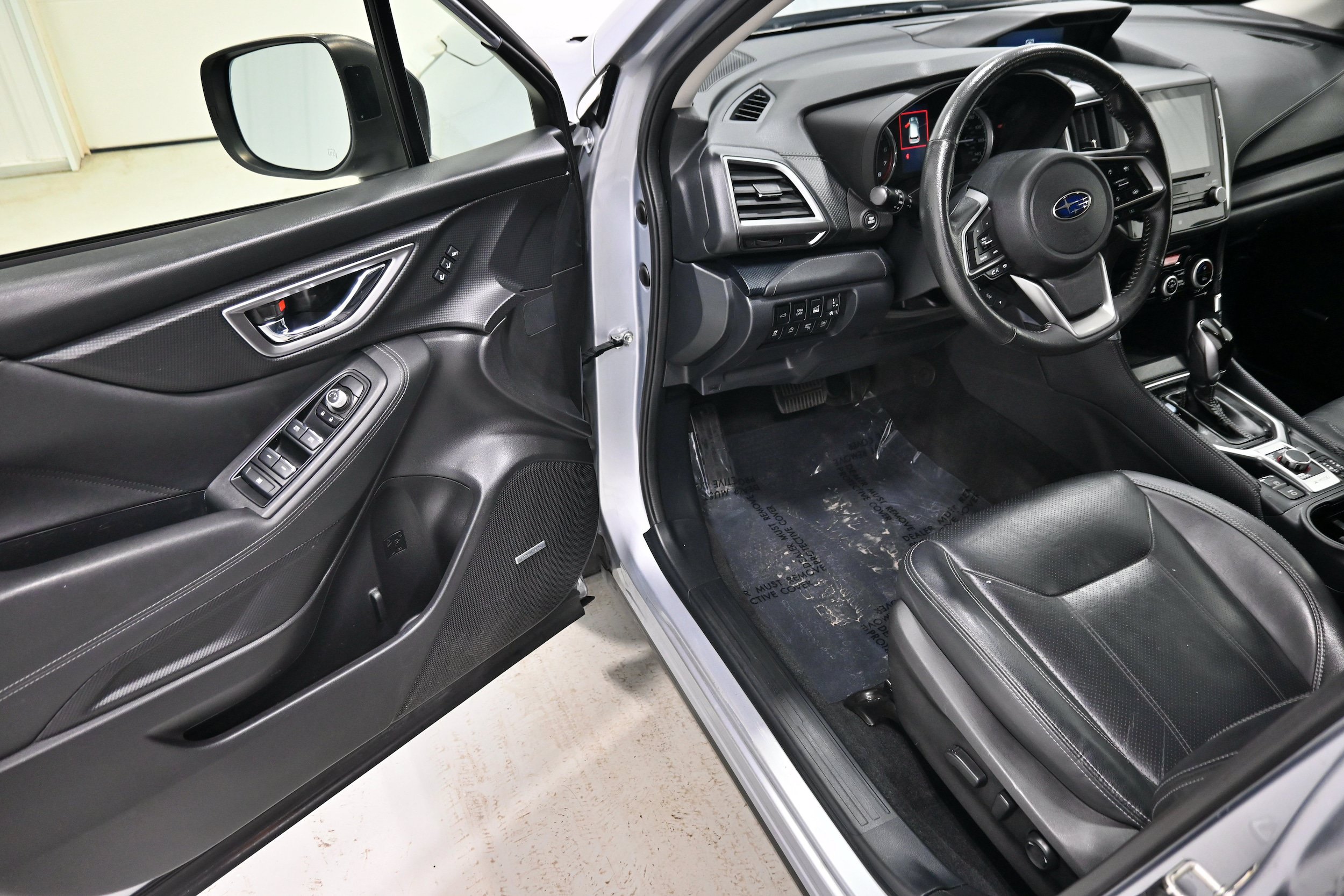 Used 2020 Subaru Forester Touring AWD/4WD image 4