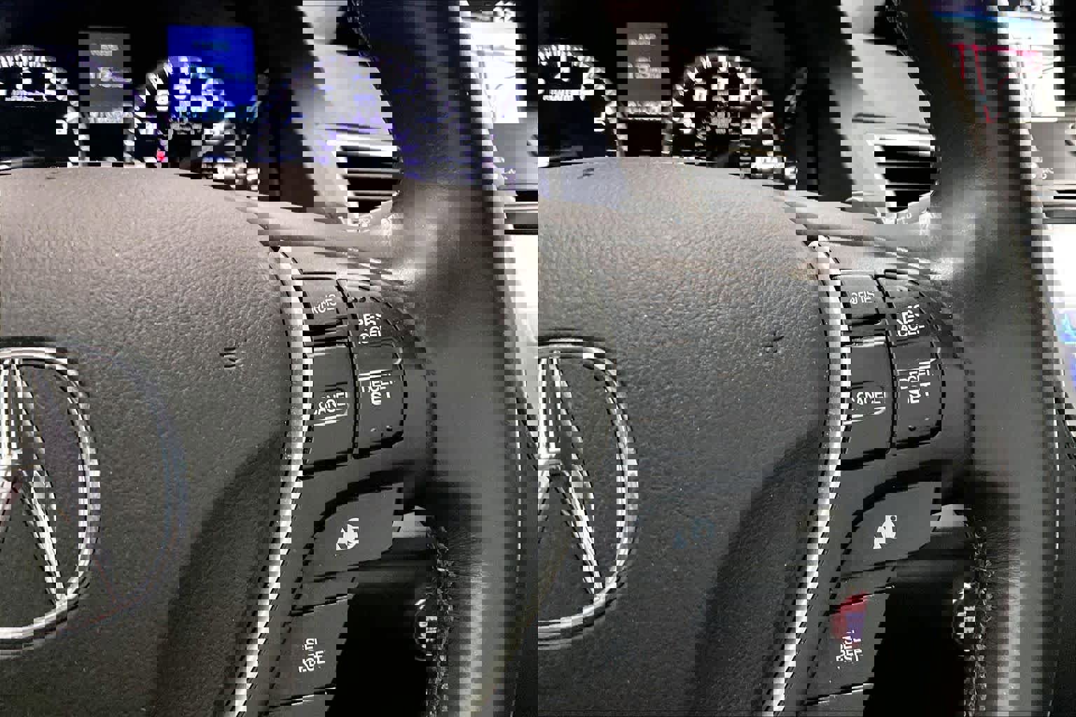 Used 2017 Acura RDX FWD w/ Technology Package image 24