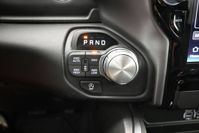 Used 2026 RAM 1500 Laramie AWD/4WD image 9
