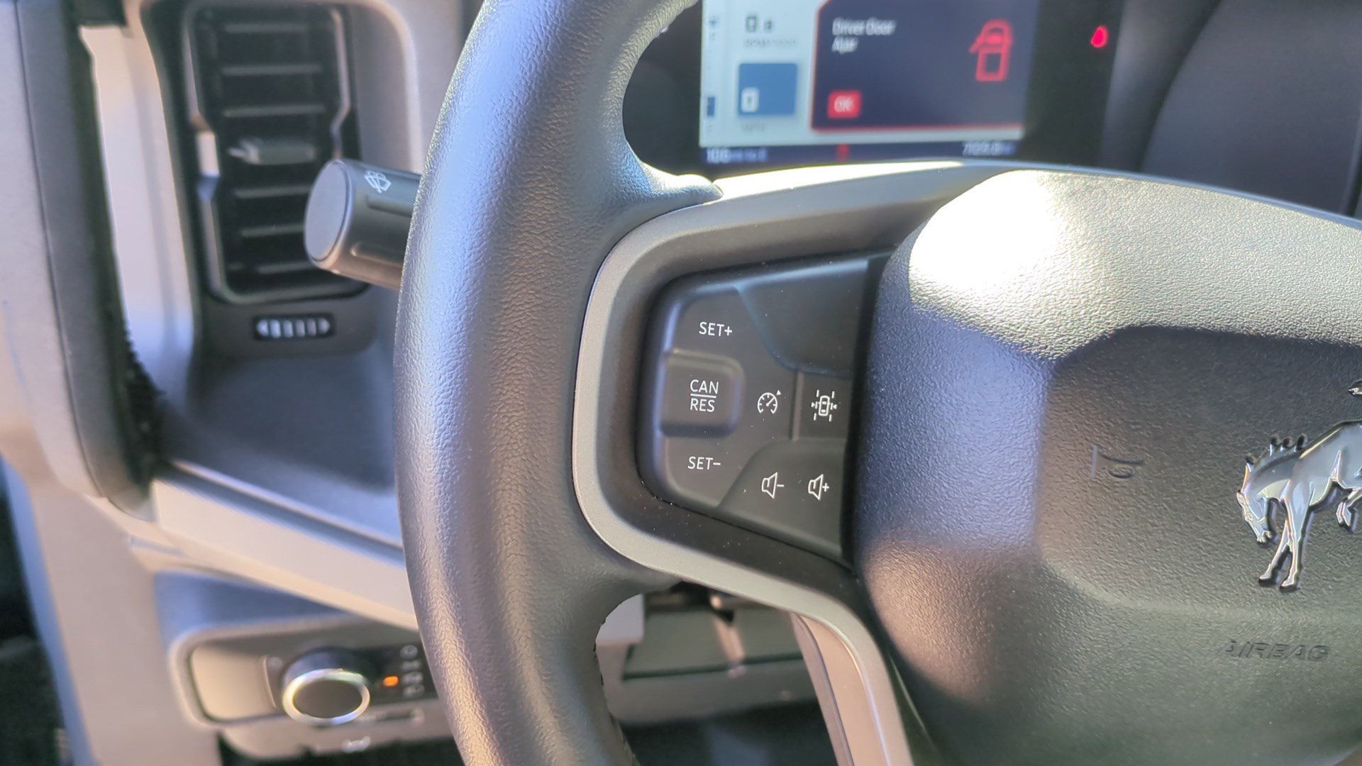 Used 2024 Ford Bronco Everglades image 15