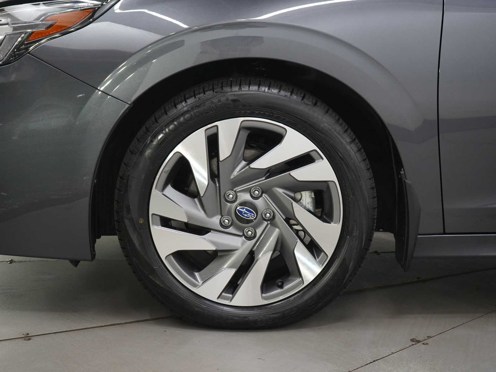 Certified 2025 Subaru Legacy Limited w/ Popular Package #3 AWD/4WD image 27