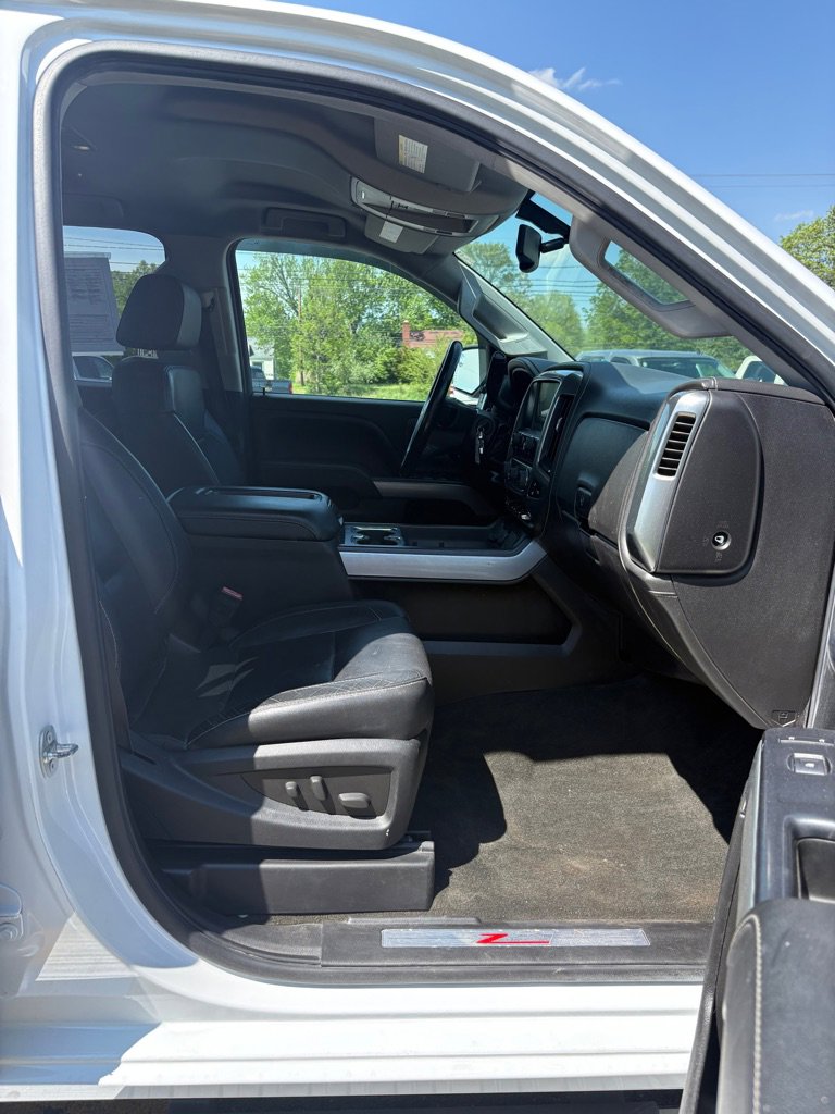 Used 2015 Chevrolet Silverado 2500 LTZ w/ LTZ Plus Package AWD/4WD image 12