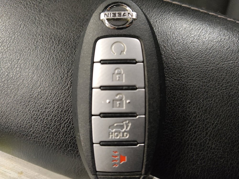 Used 2018 Nissan Murano Platinum w/ Cargo Package FWD image 32