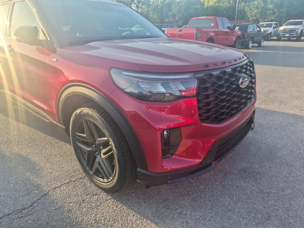 New 2026 Ford Explorer ST-Line w/ ST-Line Street Pack AWD/4WD image 22