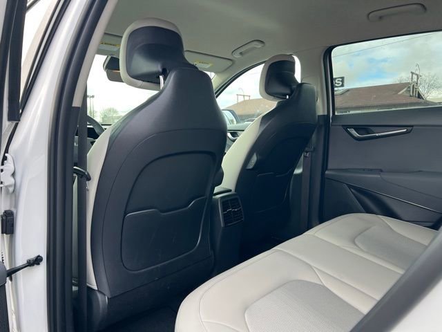 Certified 2024 Kia Niro EX FWD image 13