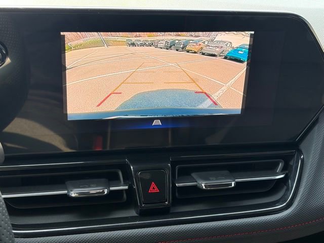 Used 2025 Chevrolet TrailBlazer RS w/ Convenience Package AWD/4WD image 3