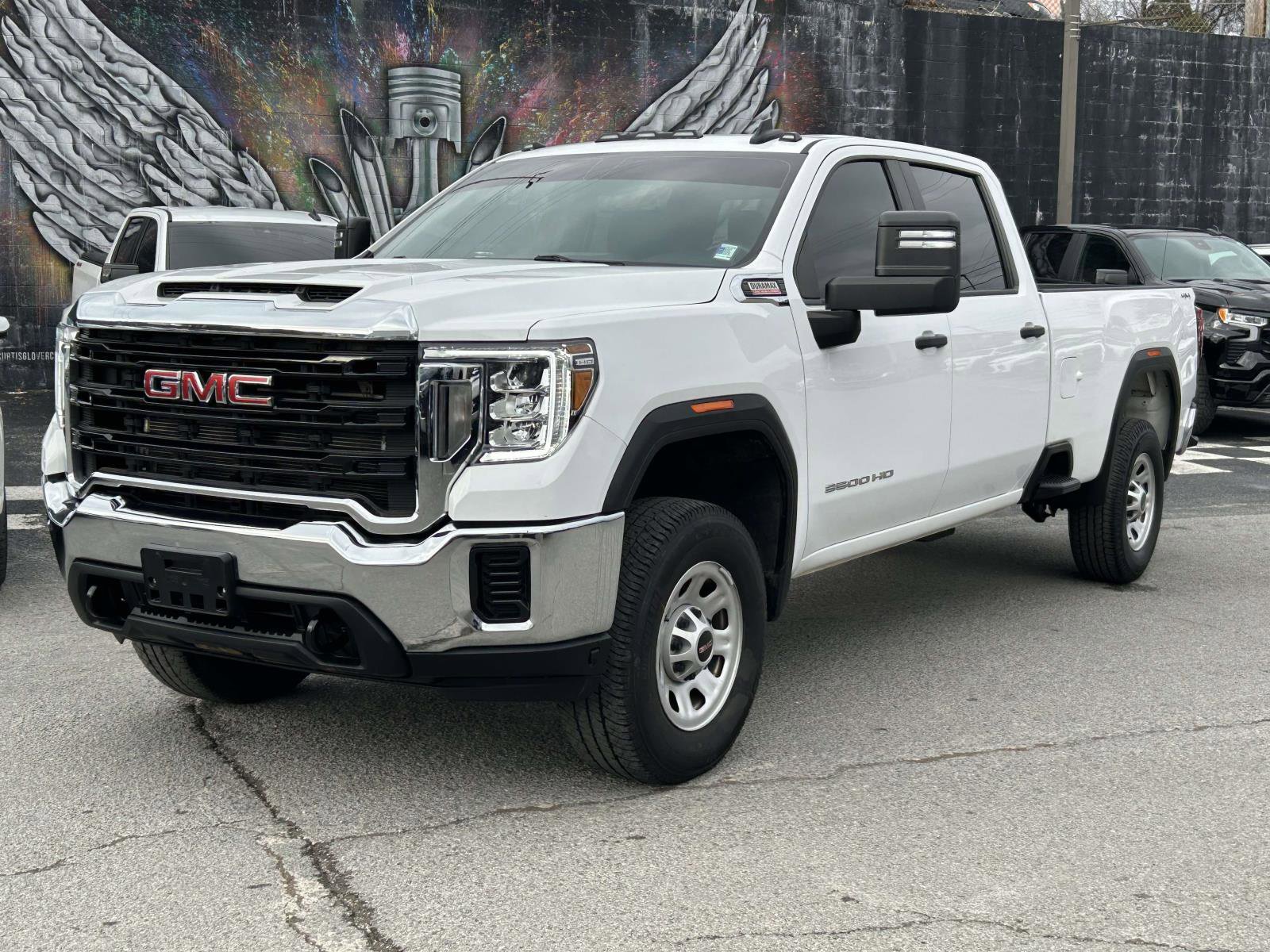 Used 2023 GMC Sierra 3500 Pro w/ Convenience Package image 7