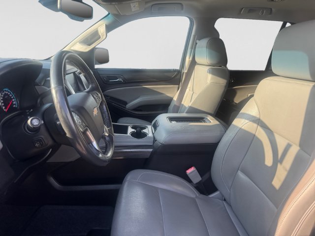 Used 2017 Chevrolet Tahoe LT w/ Luxury Package AWD/4WD image 11