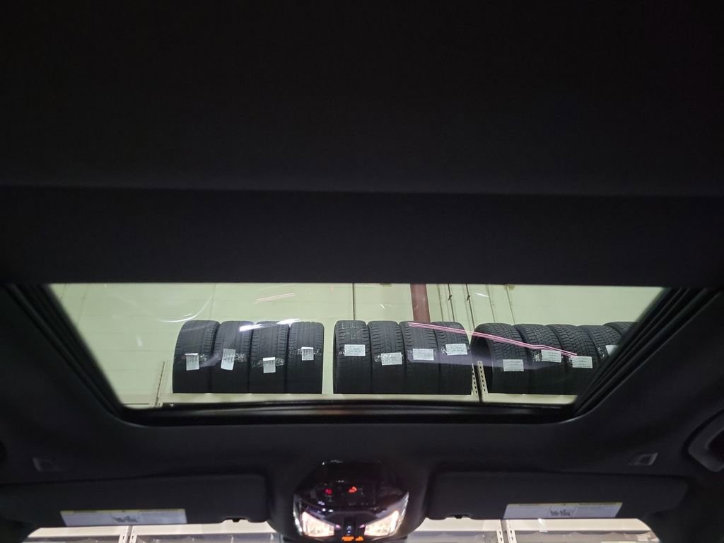 Used 2024 BMW 530i xDrive w/ Premium Package image 26