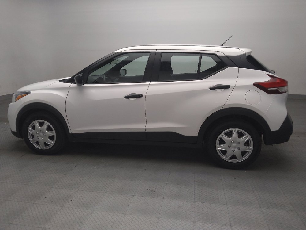 Used 2020 Nissan Kicks S FWD image 3