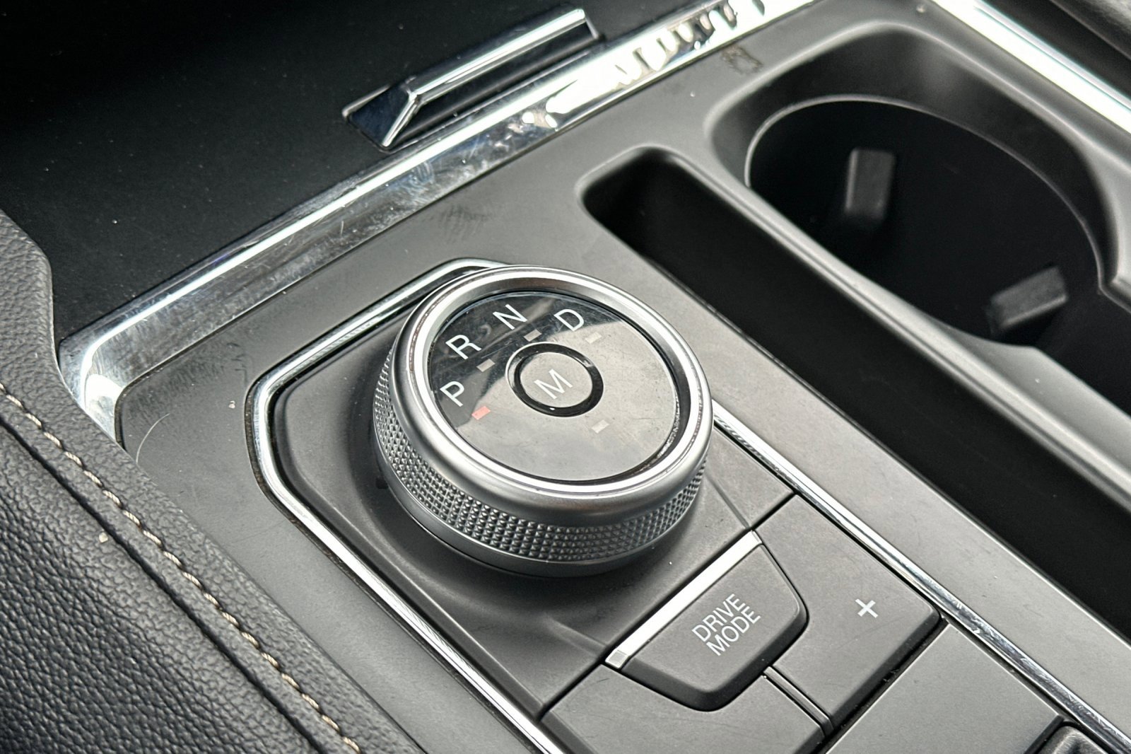 Used 2024 Ford Expedition Max XLT image 30