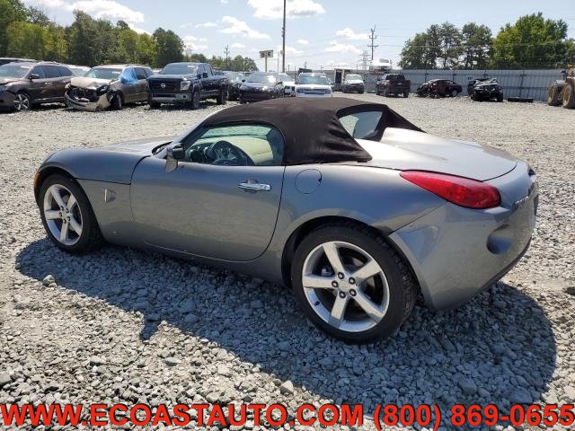 Used 2006 Pontiac Solstice Convertible w/ Premium Package RWD image 4