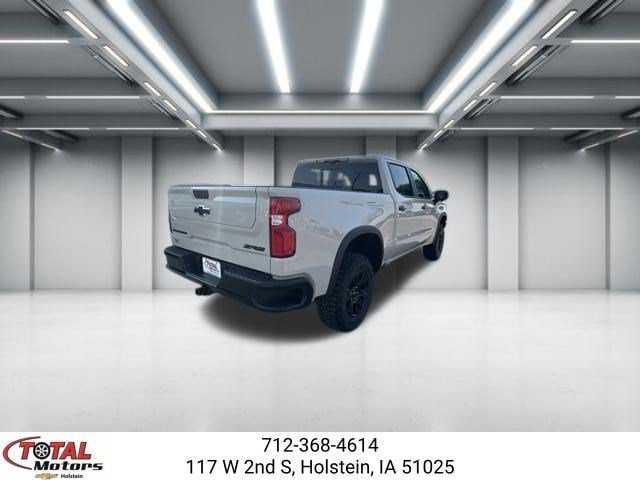 New 2026 Chevrolet Silverado 1500 ZR2 w/ Dark Appearance Package AWD/4WD image 8
