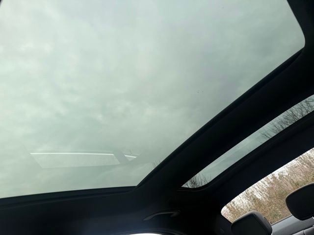 Used 2021 Mercedes-Benz C 300 4MATIC Sedan image 30