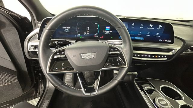 Used 2024 Cadillac Lyriq Luxury AWD/4WD image 15