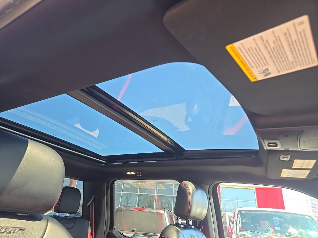 Used 2019 Ford F150 Lariat w/ Equipment Group 502A Luxury AWD/4WD image 27